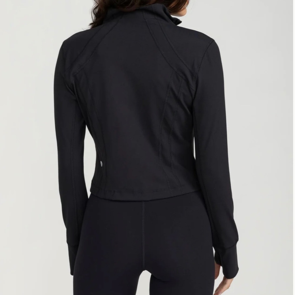 Southern Athletica Cropped Contour Jacket in Black Size 2 - Picture 13 of 13